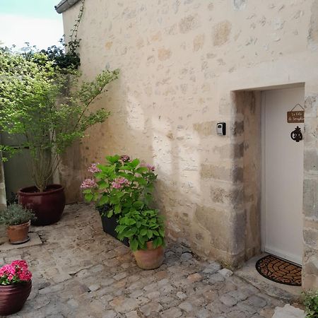 Gite La Folie De Seraphine Senlis  Exterior photo